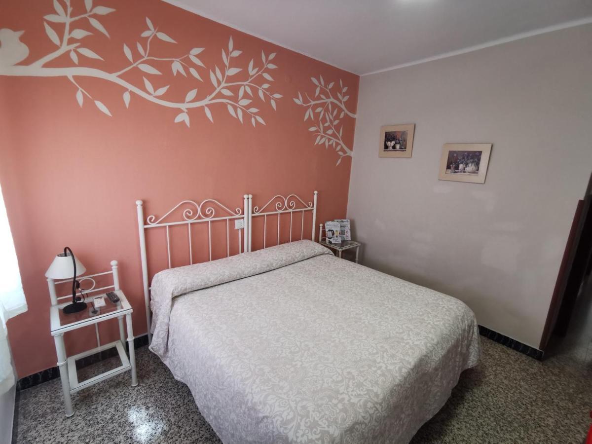 Hostal Senero Merida Exterior photo